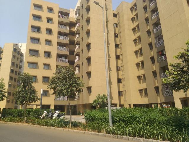 Rental | 2 BHK 1100 Sq.Ft. Apartment in Lodha Palava City