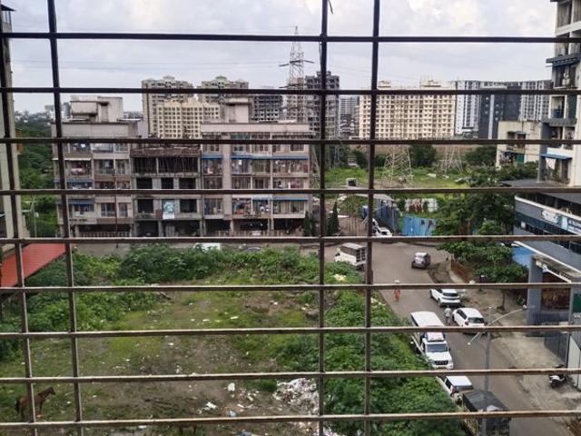 Rental | 2 BHK 1100 Sq.Ft. Apartment in Matrix Aayushi Garden