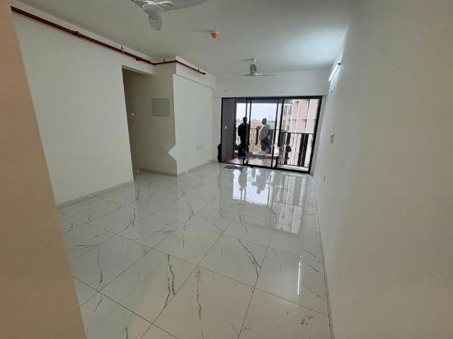 Rental | 2 BHK 1100 Sq.Ft. Apartment in Mahindra Nestalgia