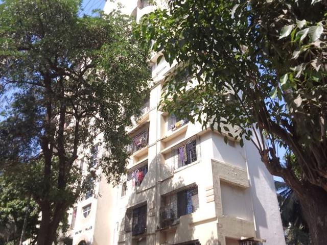 Rental | 2 BHK 1100 Sq.Ft. Apartment in Mhatre Palace Chs
