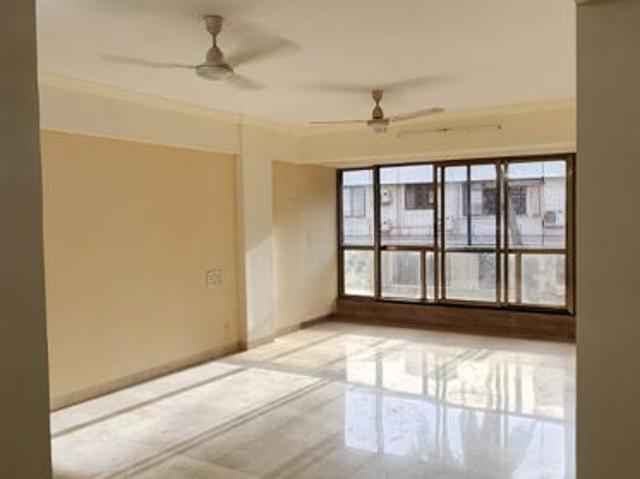 Rental | 2 BHK 1100 Sq.Ft. Apartment in Navneet Apartment