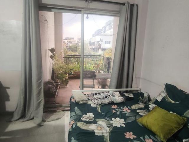 Rental | 2 BHK + 1100 Sq.Ft. Apartment in Neco NX
