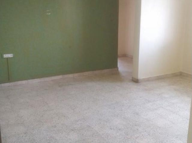 Rental | 2 BHK 1100 Sq.Ft. Apartment in Niranjan Complex