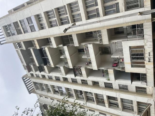 Rental | 2 BHK 1100 Sq.Ft. Apartment in Shriram La Tierra