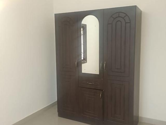 Rental | 2 BHK + 1100 Sq.Ft. Apartment in Shruti Enclave Apartment