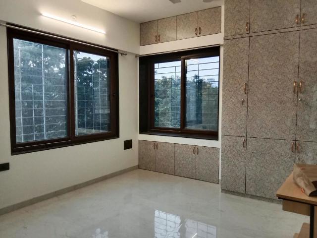 Rental | 2 BHK + 1100 Sq.Ft. Apartment in Prabhat Apartment