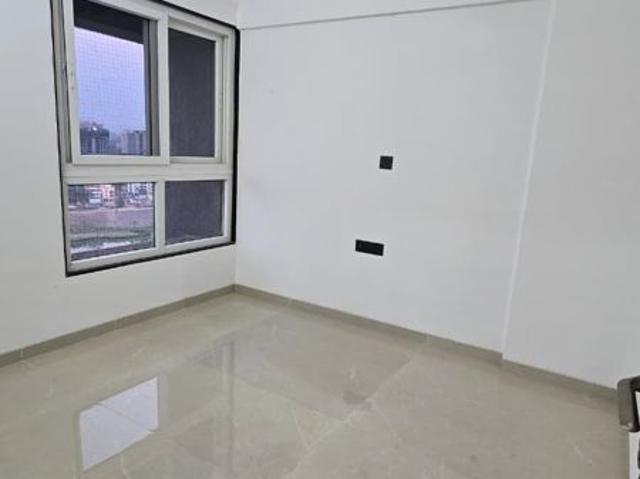 Rental | 2 BHK 1100 Sq.Ft. Apartment in Pristine Allure