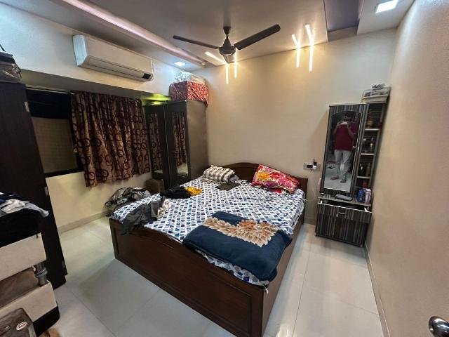 Rental | 2 BHK + 1100 Sq.Ft. Apartment in Pushpak CHS