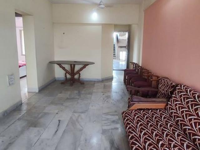 Rental | 2 BHK 1100 Sq.Ft. Apartment in Raval Tower