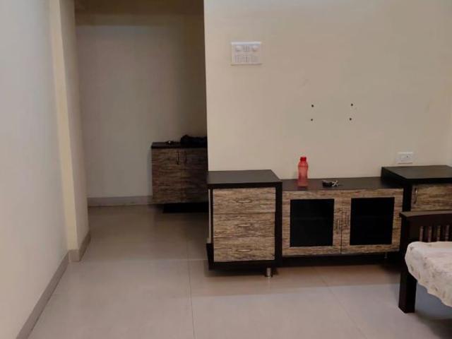 Rental | 2 BHK 1100 Sq.Ft. Apartment in Raheja Gardens