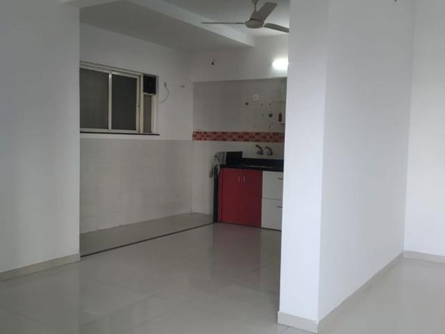 Rental | 2 BHK 1100 Sq.Ft. Apartment in Uttam Townscapes