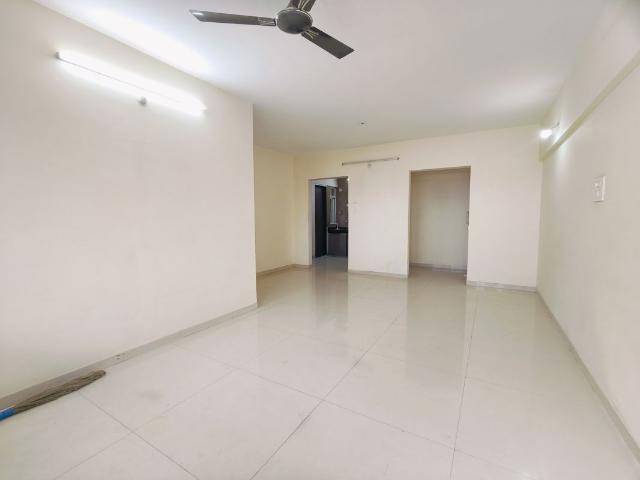 Rental | 2 BHK 1100 Sq.Ft. Apartment in Vertical Alcinia