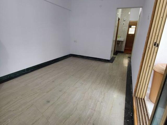 Rental | 2 BHK 1100 Sq.Ft. Apartment in Vishwakarma Tower