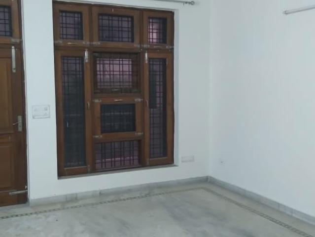 Rental | 2 BHK + 1100 Sq.Ft. Independent House in Sector 14