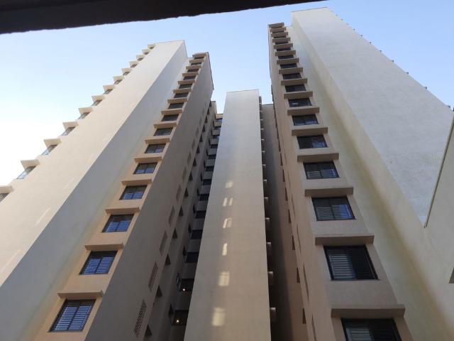 Rental | 2 BHK 1113 Sq.Ft. Apartment in Pashmina Waterfront