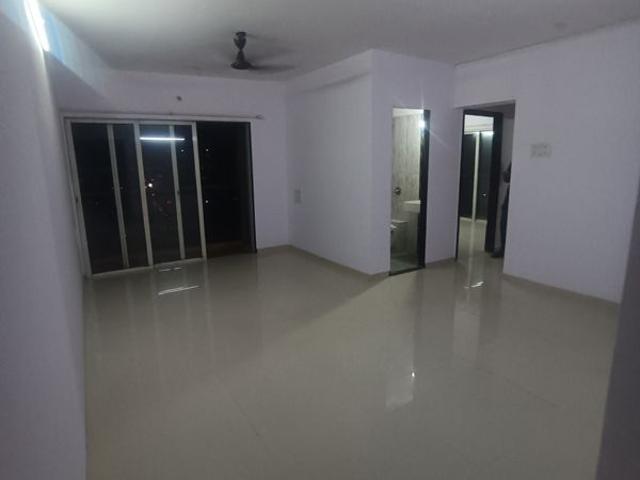 Rental | 2 BHK 1110 Sq.Ft. Apartment in Lotus Lotus Link Square
