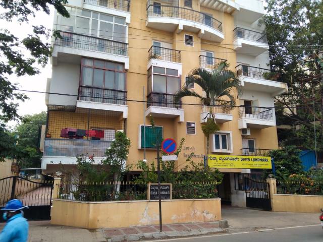 Rental | 2 BHK 1111 Sq.Ft. Apartment in Divya Landmark