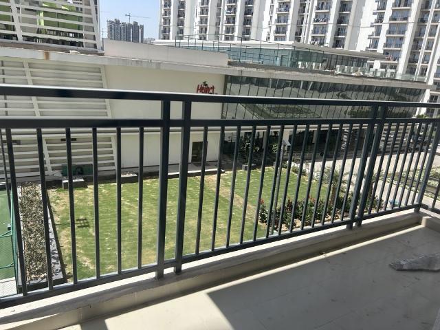 Rental | 2 BHK 1137 Sq.Ft. Apartment in Eldeco Live By The Greens