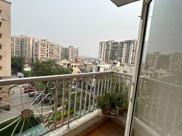 Rental | 2 BHK + 1240 Sq.Ft. Apartment in KW Srishti
