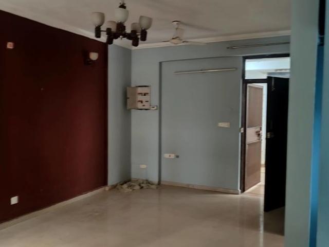 Rental | 2 BHK + 1240 Sq.Ft. Apartment in KW Srishti