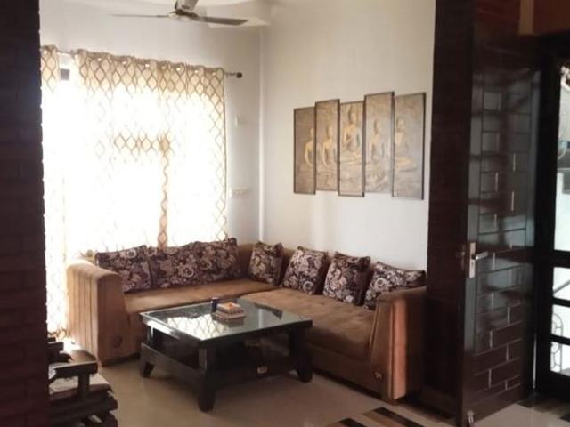 Rental | 2 BHK + 1247 Sq.Ft. Independent House in Sector 10A