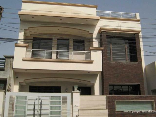 Rental | 2 BHK + 1247 Sq.Ft. Independent House in Sector 14