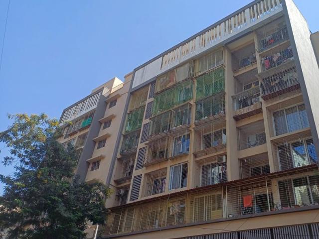 Rental | 2 BHK 1245 Sq.Ft. Apartment in Titanium Pyramid Icon