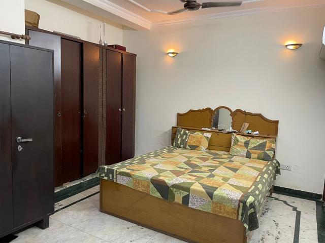 Rental | 2 BHK + 1246 Sq.Ft. Independent House in Sector 14