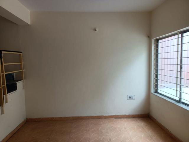 Rental | 2 BHK + 1250 Sq.Ft. Villa in Yash Ravi Park