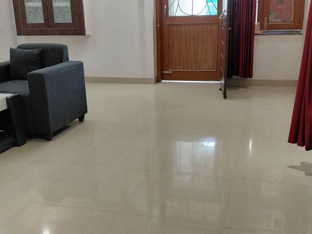 Rental | 2 BHK 1250 Sq.Ft. Villa in Maulviganj