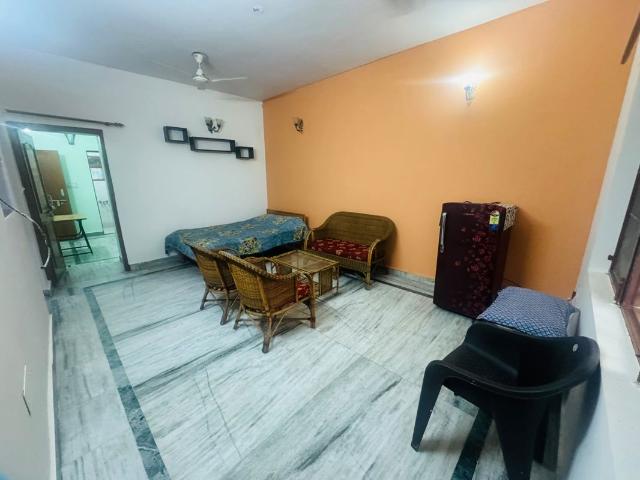 Rental | 2 BHK + 1250 Sq.Ft. Villa in RWA Apartments Sector 50