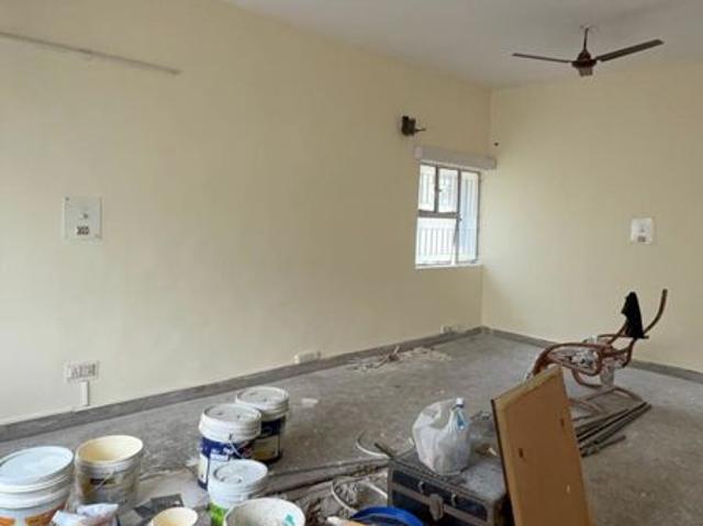 Rental | 2 BHK 1250 Sq.Ft. Apartment in Godrej South Estate Okhla