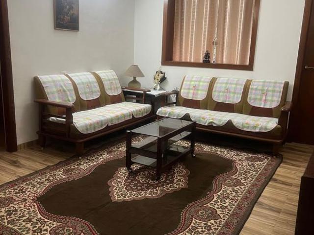 Rental | 2 BHK + 1250 Sq.Ft. Apartment in Jalvayu Vihar Phase 2 and 3