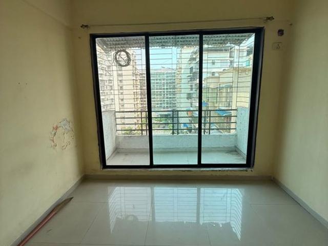 Rental | 2 BHK 1250 Sq.Ft. Apartment in Seawoods