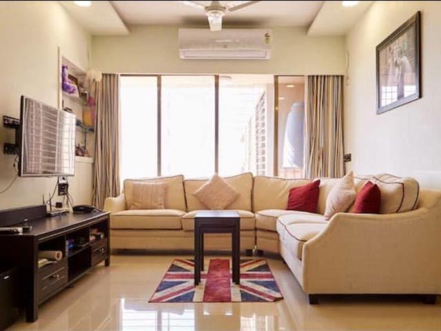 Rental | 2 BHK 1250 Sq.Ft. Apartment in Shiv Darshan Tower Malad West