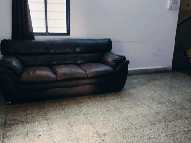 Rental | 2 BHK 1250 Sq.Ft. Apartment in Surya Terrace