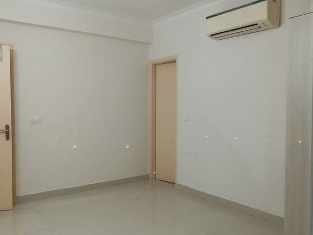 Rental | 2 BHK + 1250 Sq.Ft. Apartment in Paranjape Apartment
