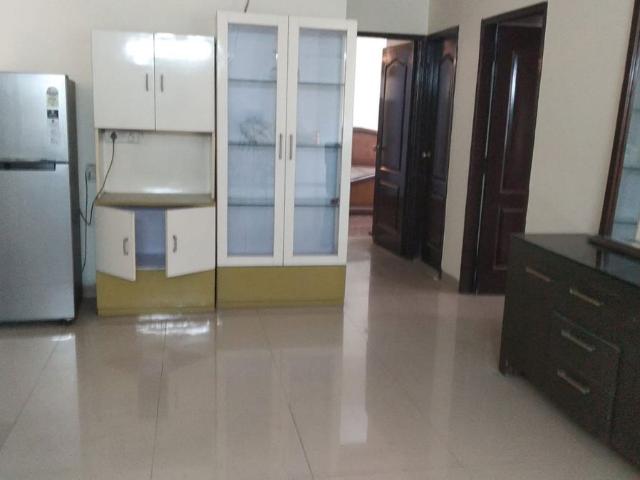 Rental | 2 BHK 1250 Sq.Ft. Apartment in Rohtas Plumeria