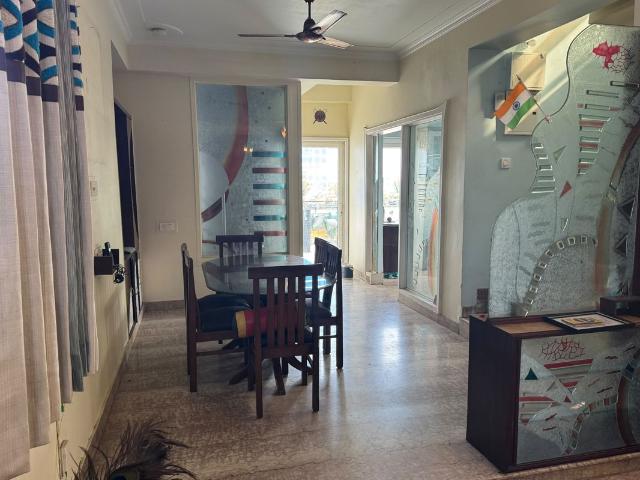 Rental | 2 BHK 1250 Sq.Ft. Apartment in V3S Indralok