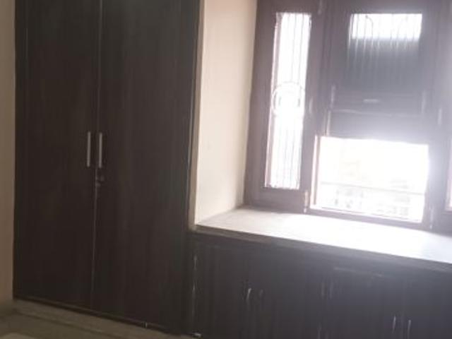 Rental | 2 BHK + 1250 Sq.Ft. Independent House in Sector 16