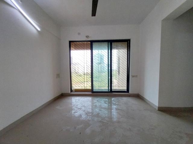 Rental | 2 BHK 1251 Sq.Ft. Apartment in Tharwani Riviera