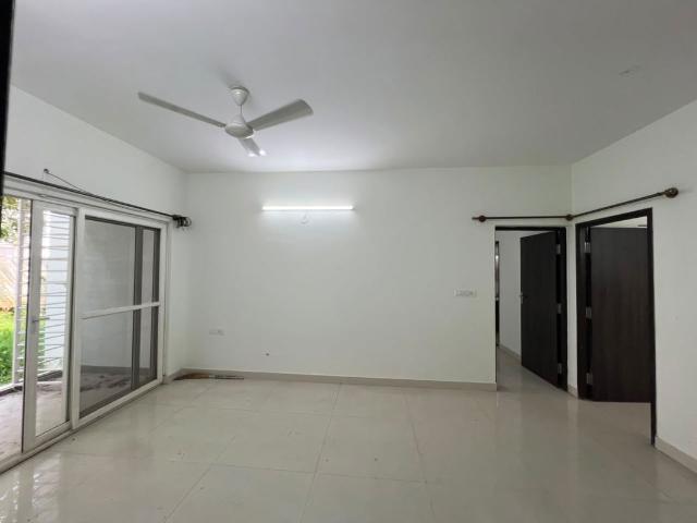 Rental | 2 BHK + 1260 Sq.Ft. Apartment in Unicon Whiteleaf