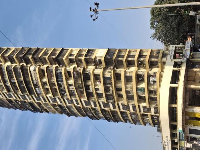 Rental | 2 BHK 1266 Sq.Ft. Apartment in Gajra Bhoomi Parth
