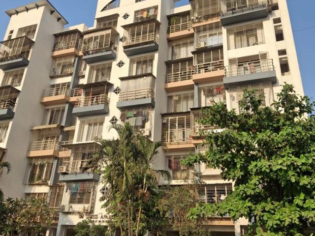 Rental | 2 BHK 1270 Sq.Ft. Apartment in Om Shree Building