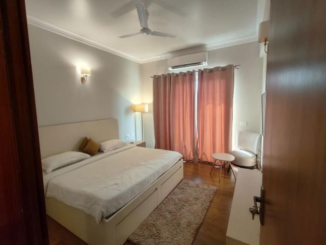 Rental | 2 BHK 1277 Sq.Ft. Apartment in Central Park Flower Valley