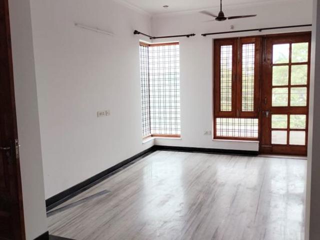 Rental | 2 BHK + 1276 Sq.Ft. Independent House in Sector 4
