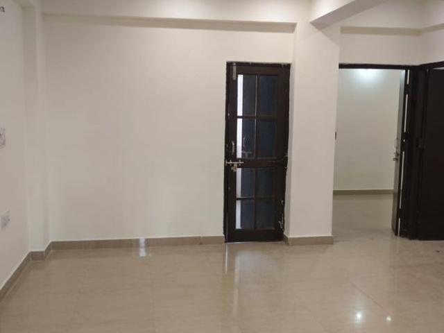 Rental | 2 BHK + 1200 Sq.Ft. Villa in RWA Apartments Sector 53