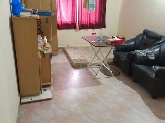 Rental | 2 BHK 1200 Sq.Ft. Apartment in Akshay Complex Aundh