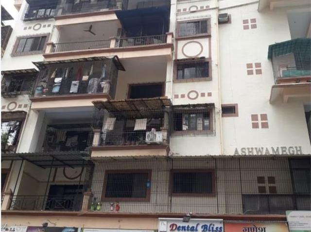 Rental | 2 BHK + 1200 Sq.Ft. Apartment in Ashwamegh Complex