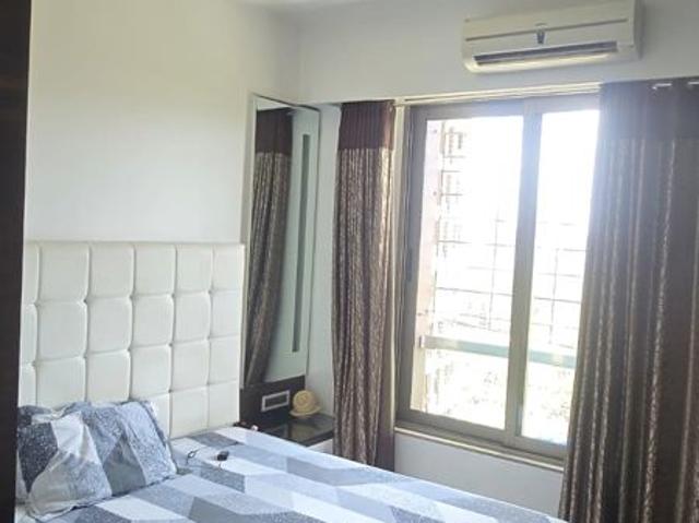 Rental | 2 BHK 1200 Sq.Ft. Apartment in Bhutani Bolt